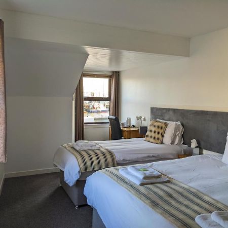 Ferry Inn Stromness Luaran gambar