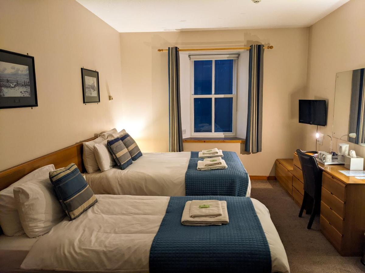 Ferry Inn Stromness Luaran gambar