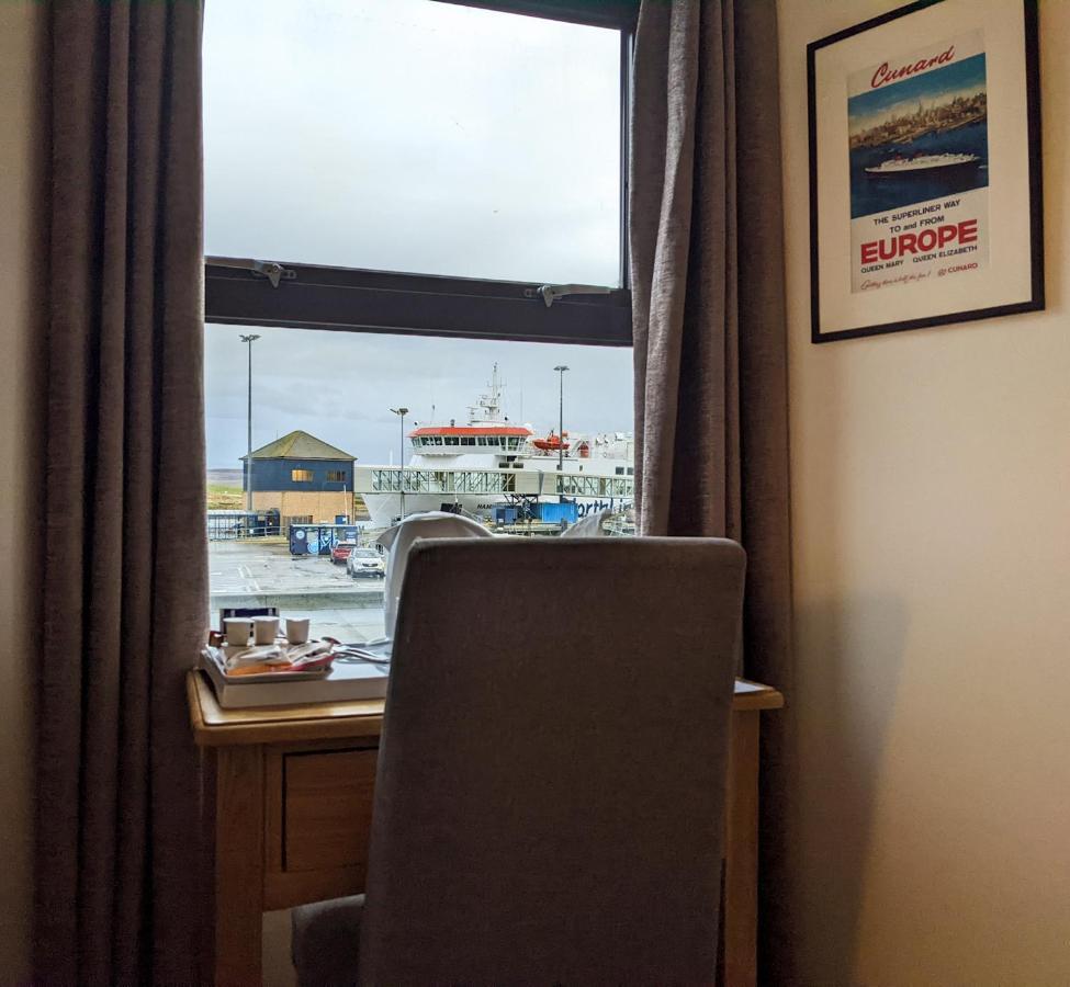 Ferry Inn Stromness Luaran gambar